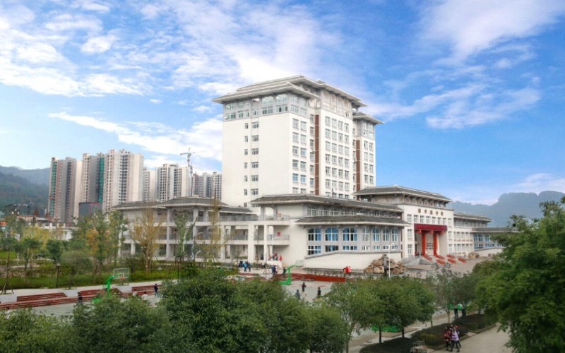 雅安职业技术学院校园风景
