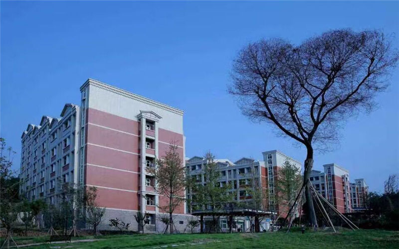 四川中医药高等专科学校校园风景