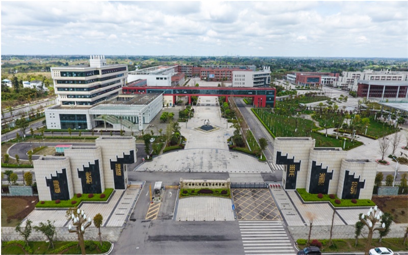 川南幼儿师范高等专科学校校园风景