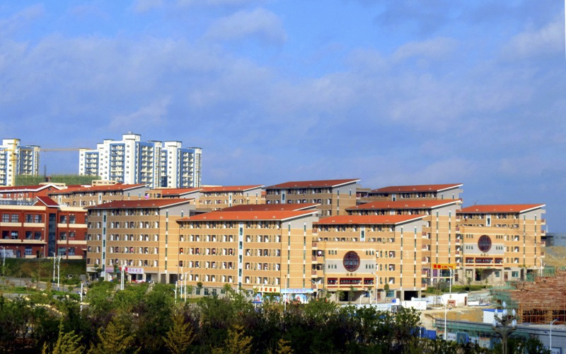 贵州中医药大学校园风景