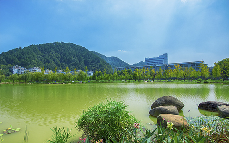 黔南民族师范学院校园风景