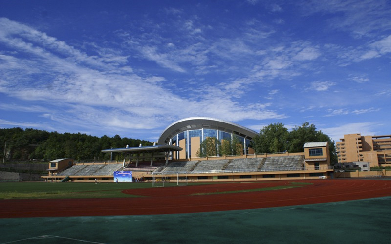 贵阳学院校园风景