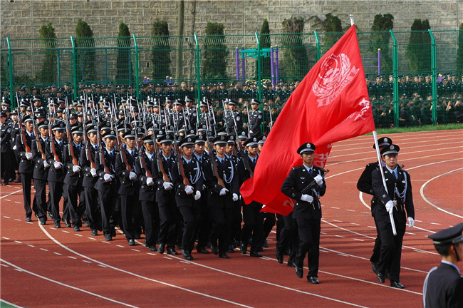 贵州警察学院校园风景