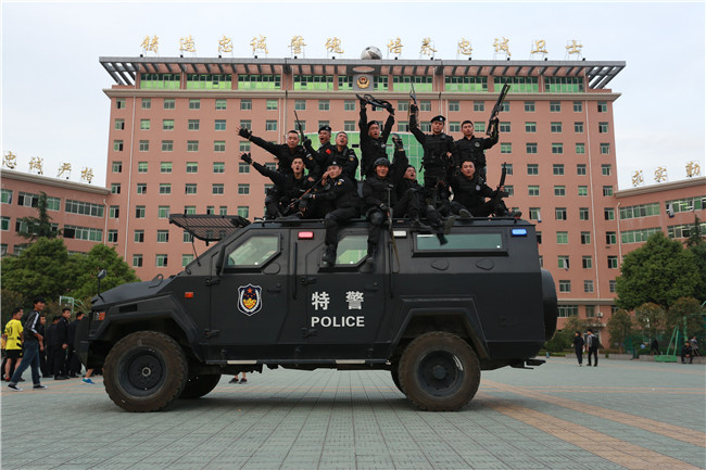 贵州警察学院校园风景