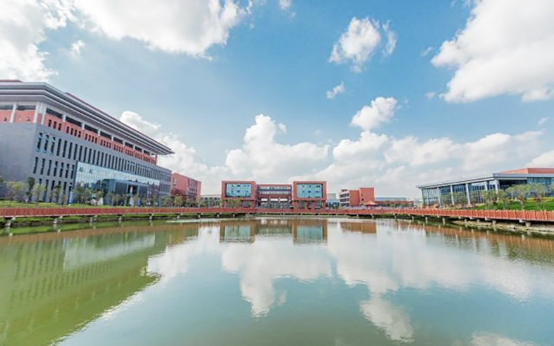 安顺职业技术学院校园风景