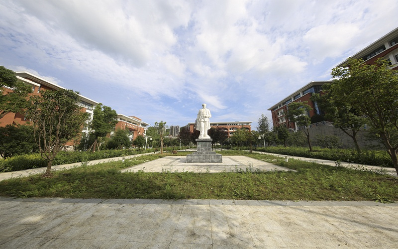 遵义医药高等专科学校校园风景