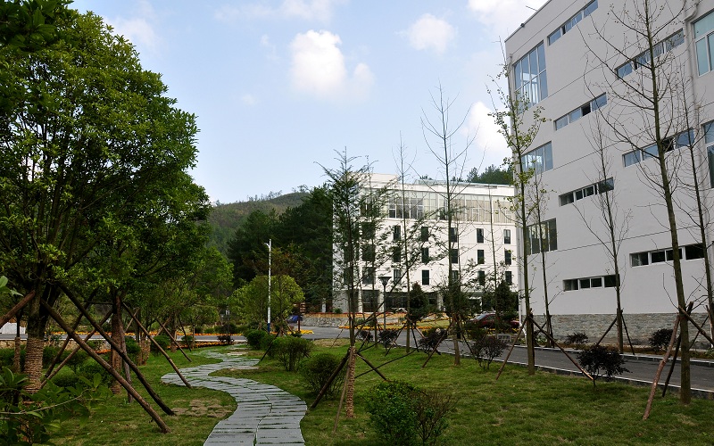 贵州盛华职业学院校园风景