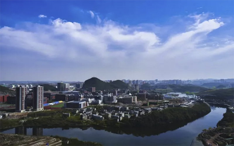 贵州装备制造职业学院校园风景