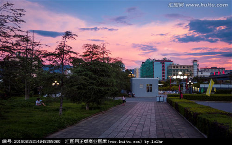 滇西科技师范学院校园风景
