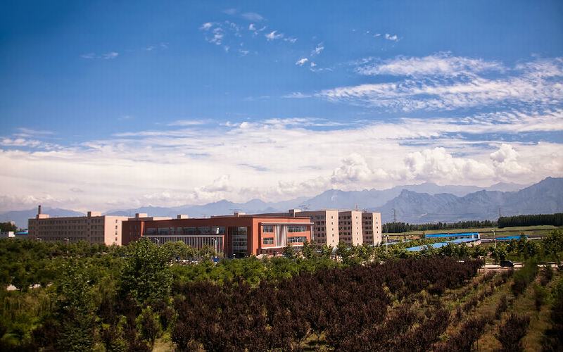 西安石油大学校园风景