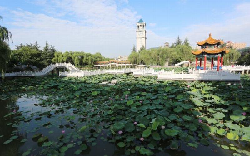 西安外事学院校园风景