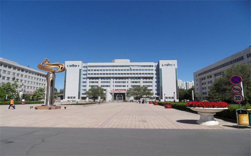 新疆理工学院校园风景