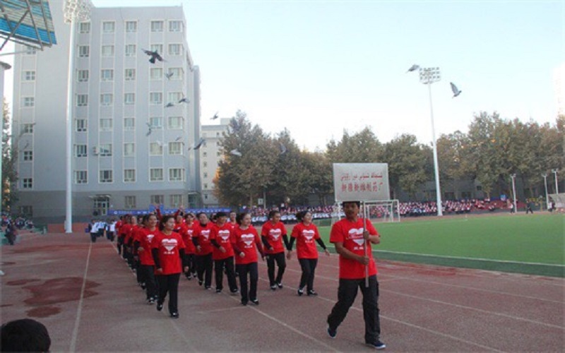 新疆维吾尔医学专科学校校园风景