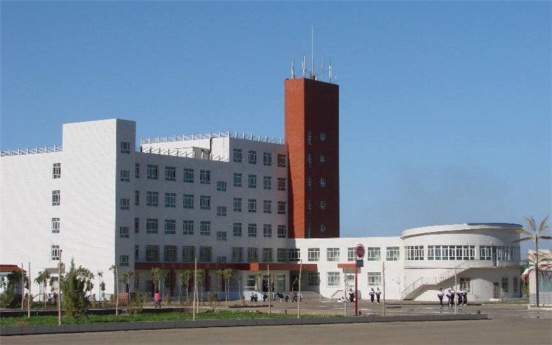 巴音郭楞职业技术学院校园风景