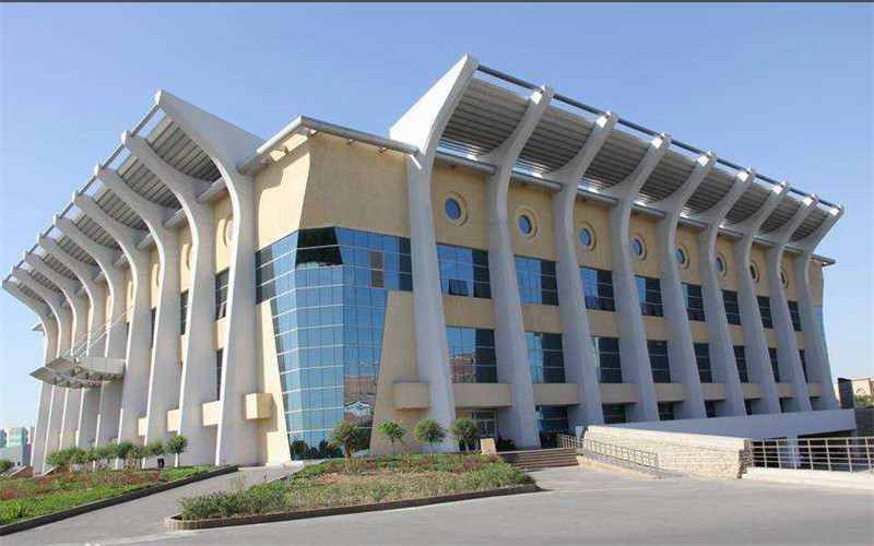 新疆体育职业技术学院校园风景