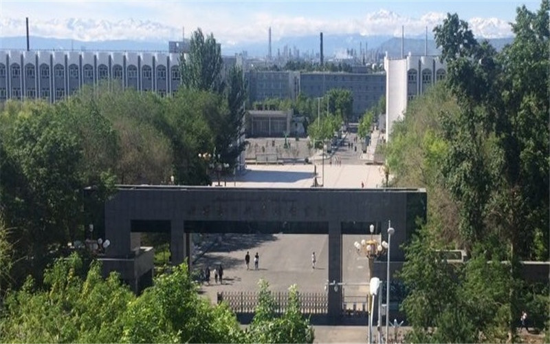 新疆应用职业技术学院校园风景