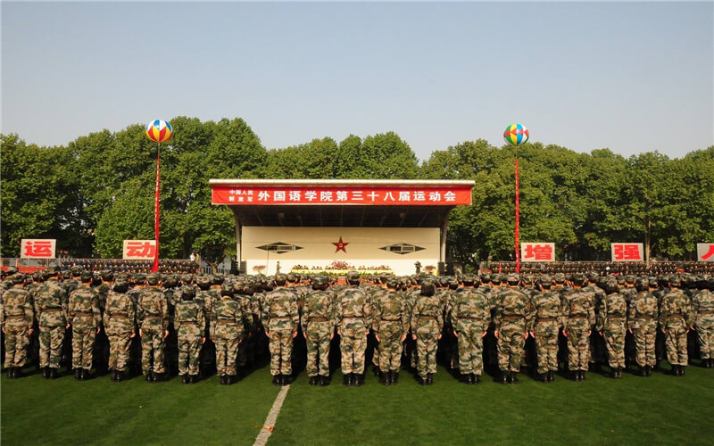 战略支援部队信息工程大学校园风景