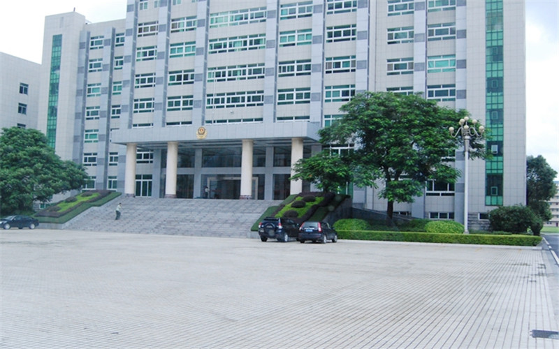 南京政治学院校园风景