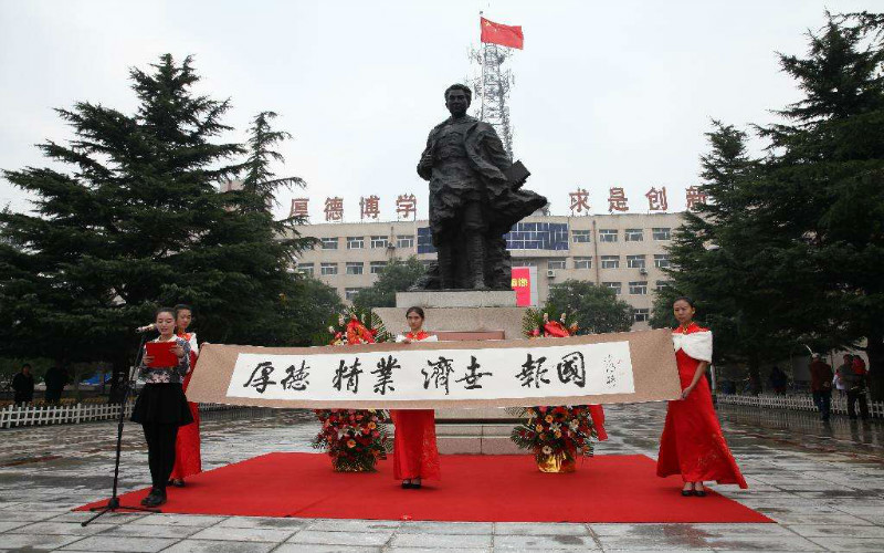 长治医学院校园风景