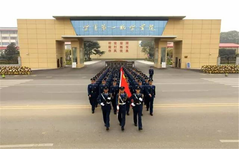 陆军边海防学院校园风景