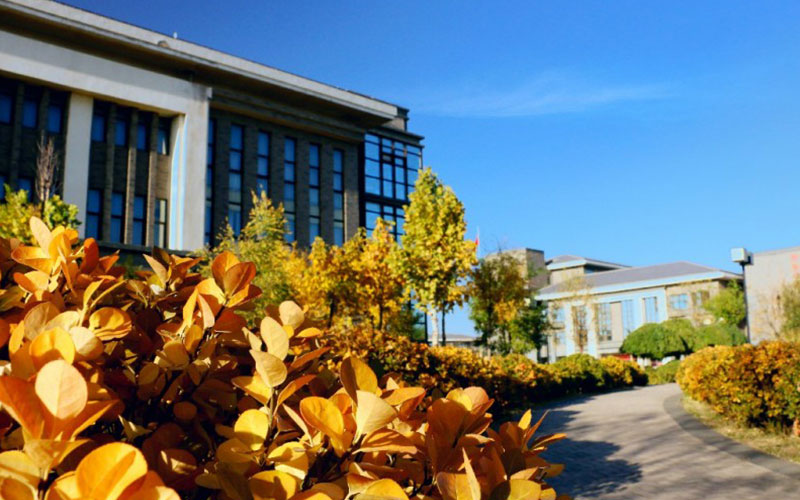 山西中医药大学校园风景