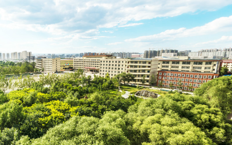 山西工商学院校园风景