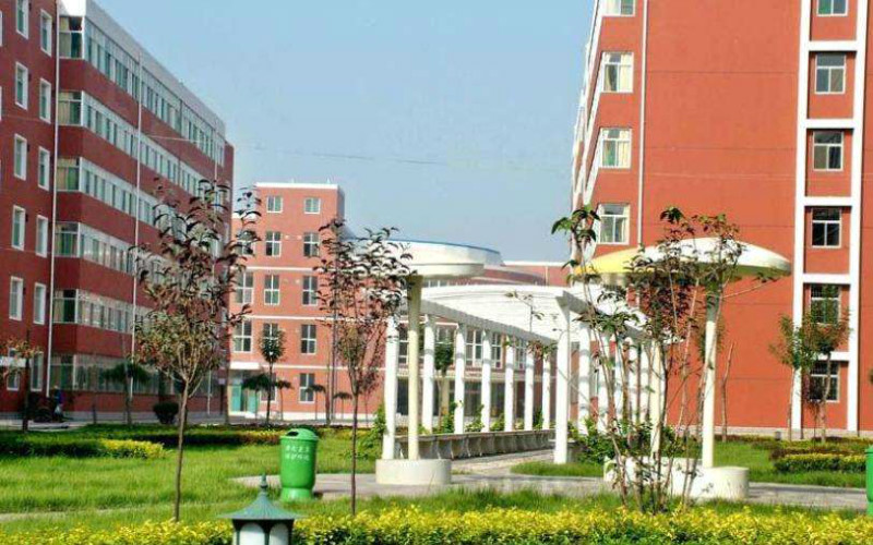 山西国际商务职业学院校园风景