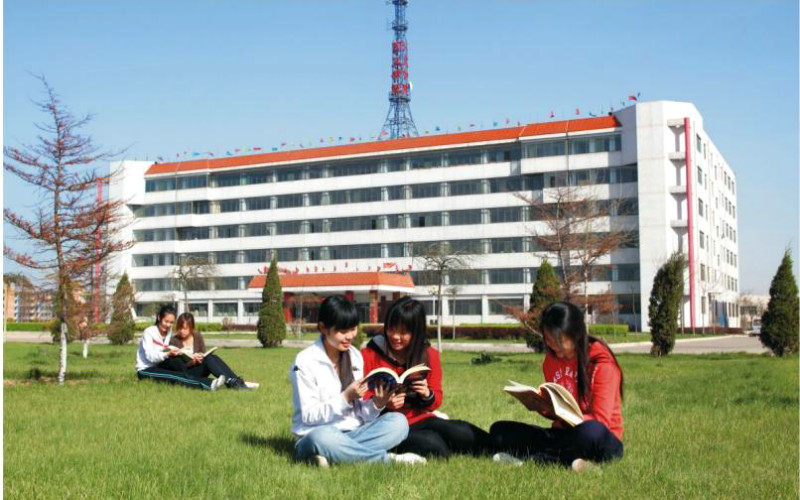 山西同文职业技术学院校园风景