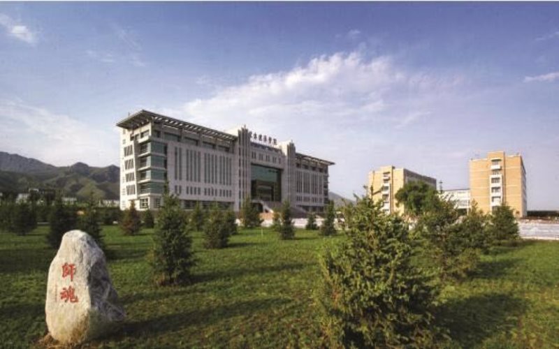 内蒙古建筑职业技术学院校园风景