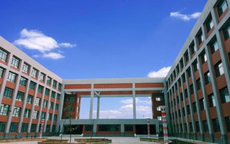 内蒙古建筑职业技术学院校园风景
