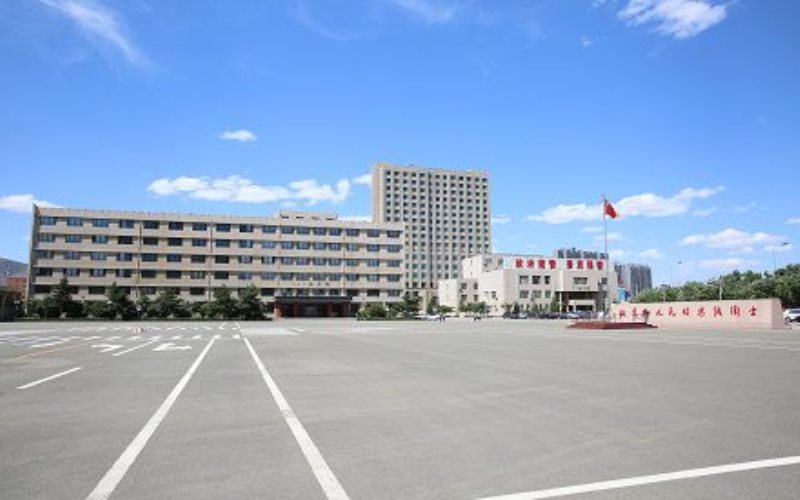 内蒙古警察职业学院校园风景