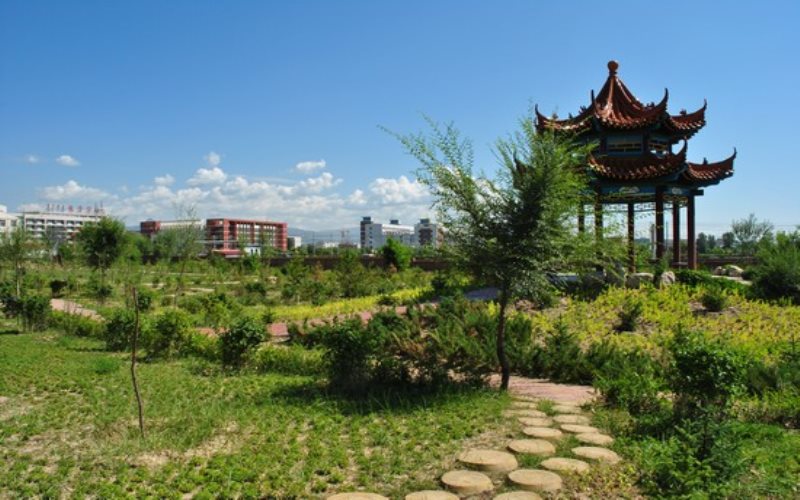 内蒙古北方职业技术学院校园风景