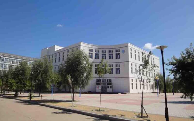 乌兰察布医学高等专科学校校园风景