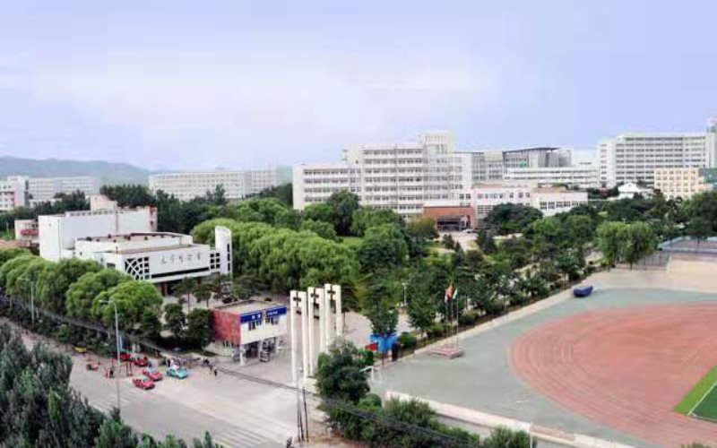 锦州医科大学校园风景