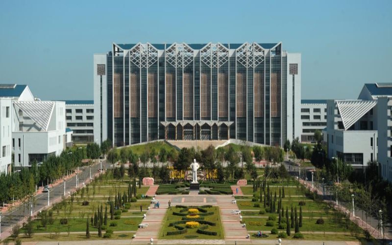 铁岭师范高等专科学校校园风景