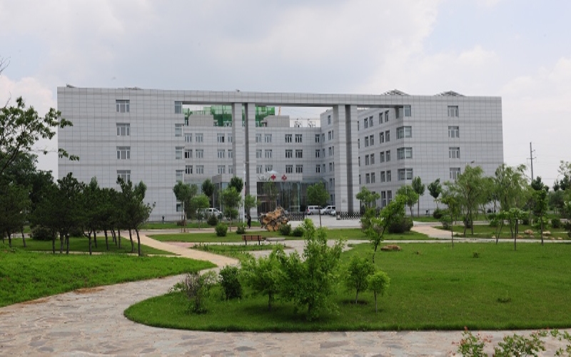 辽宁省交通高等专科学校校园风景