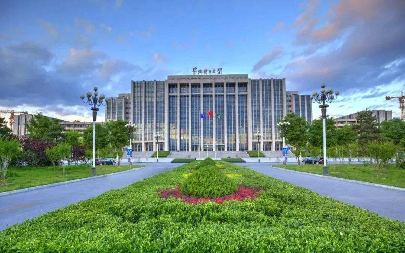 华北电力大学校园风景