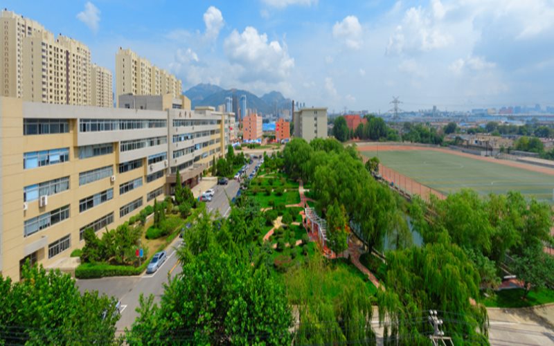 辽宁轻工职业学院校园风景