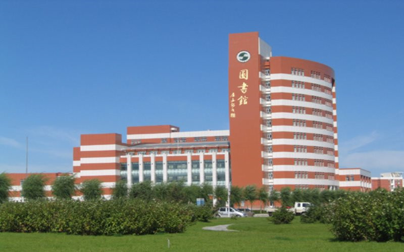 东北石油大学校园风景