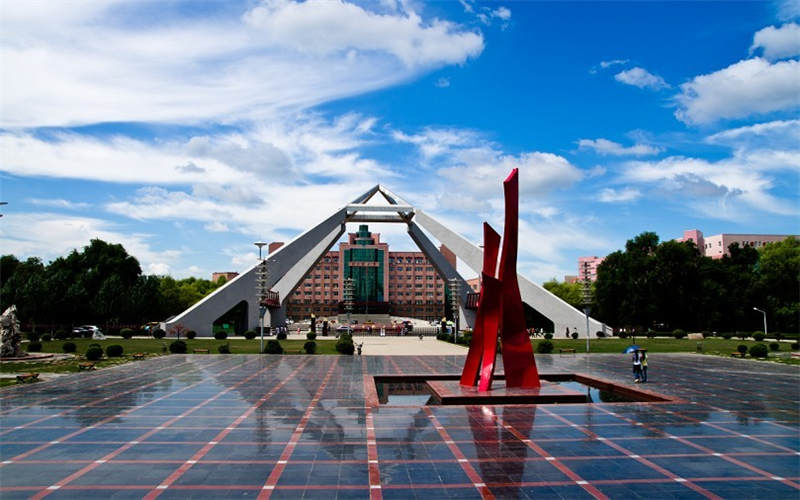 佳木斯大学校园风景