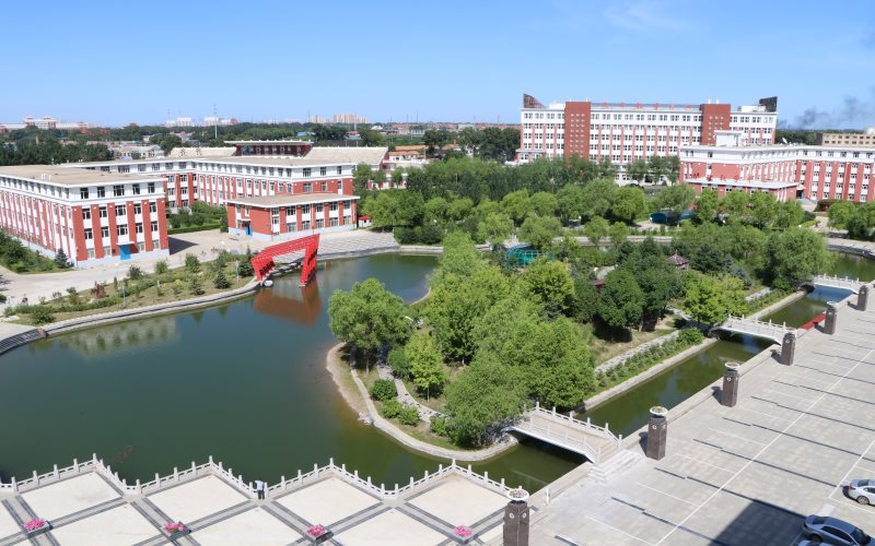 齐齐哈尔工程学院校园风景