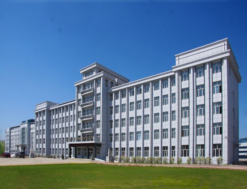 鹤岗师范高等专科学校校园风景