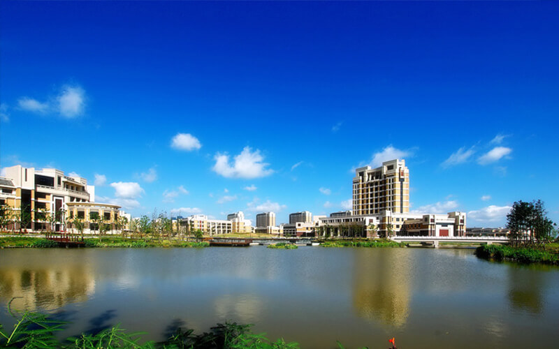 上海应用技术大学校园风景