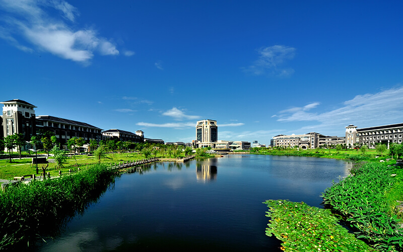 上海海洋大学校园风景