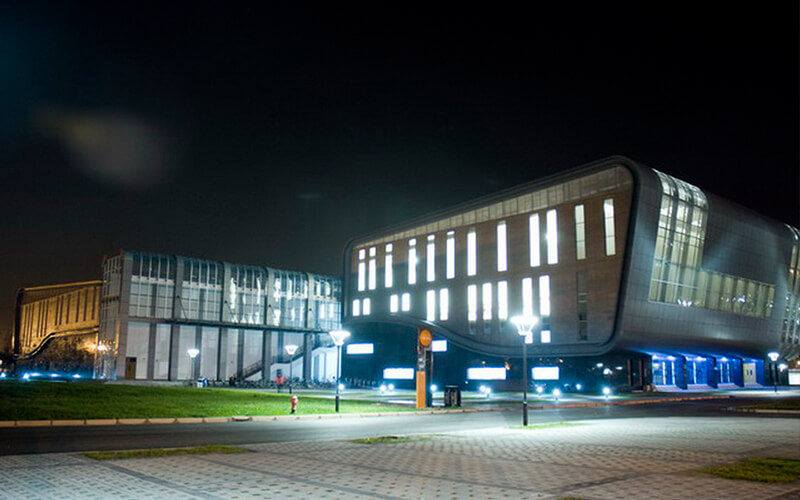 上海海洋大学校园风景