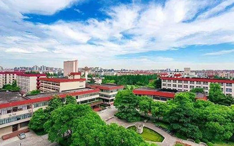 上海财经大学校园风景