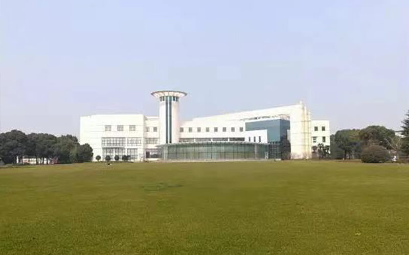 上海海关学院校园风景