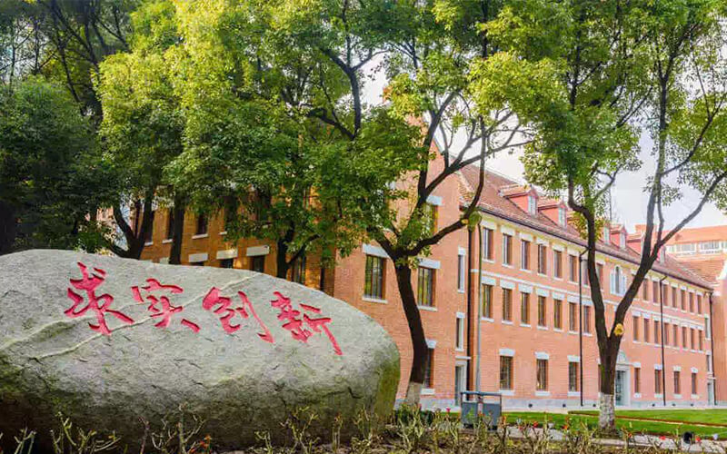 上海大学校园风景