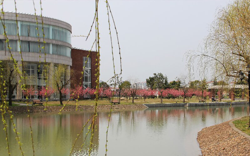 上海立达学院校园风景