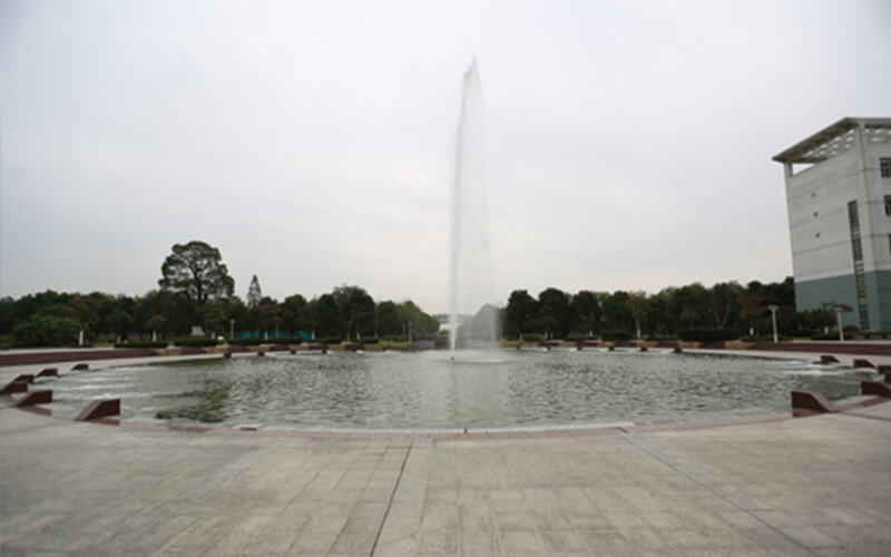 上海城建职业学院校园风景